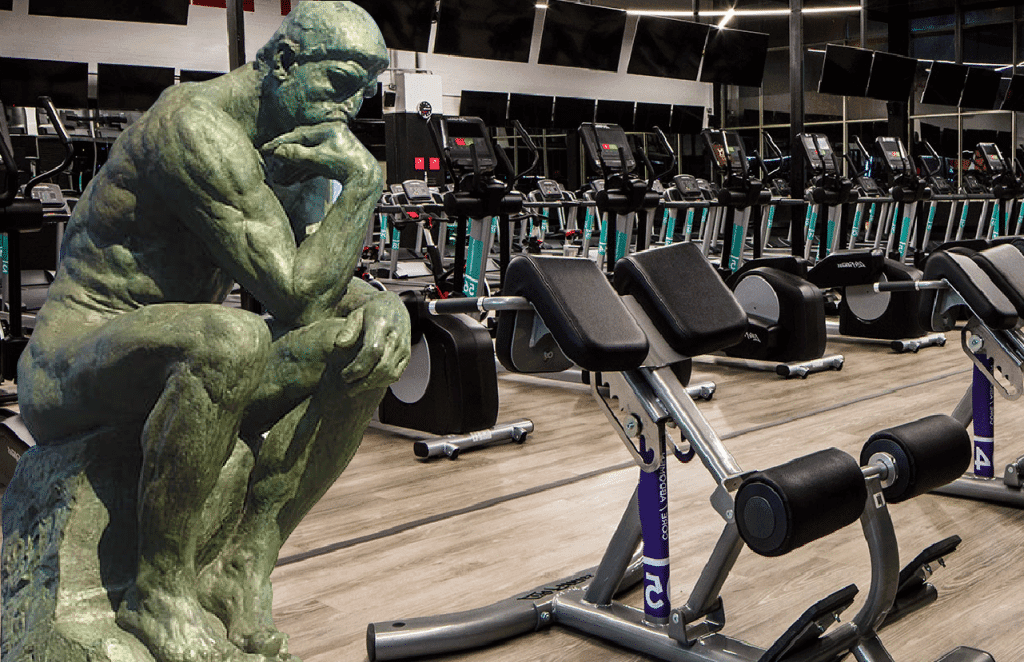 Como estatua pensando qué entrenar